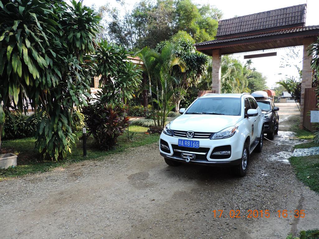 Khunnam Rimtarn Resort Mae Sai Exteriör bild