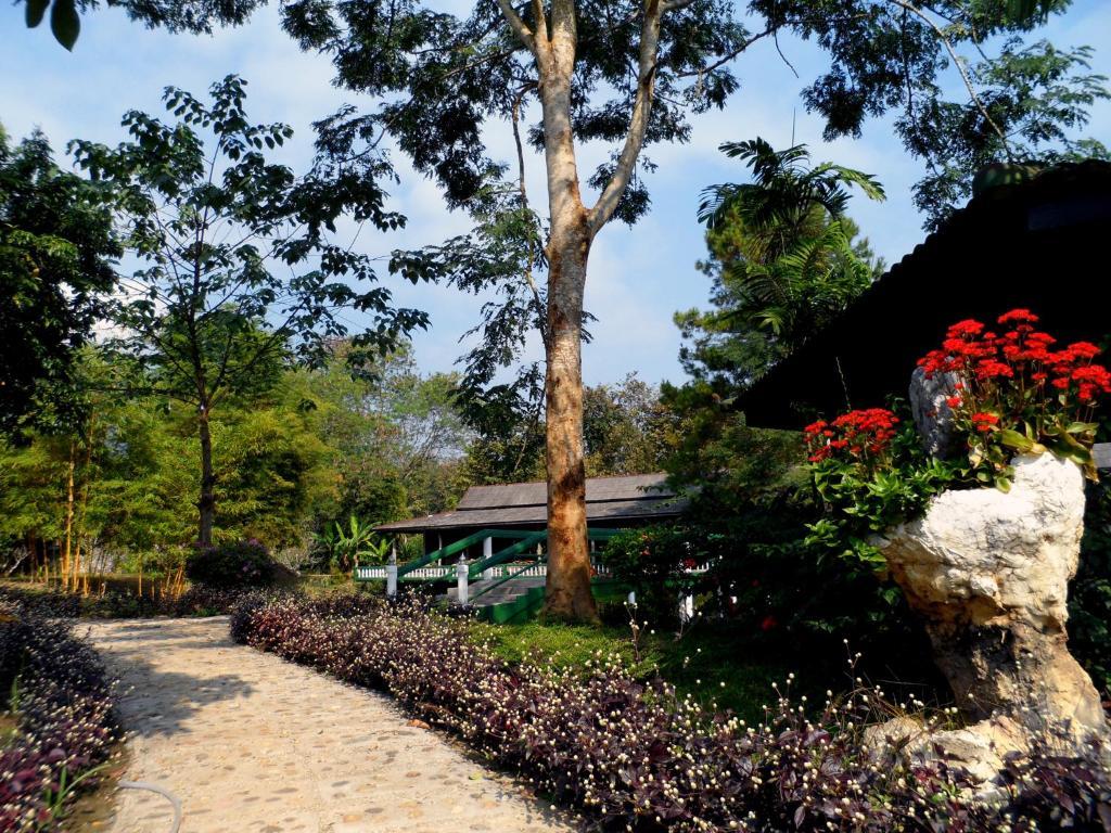 Khunnam Rimtarn Resort Mae Sai Exteriör bild