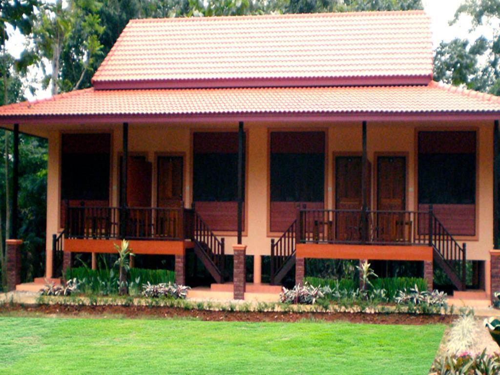 Khunnam Rimtarn Resort Mae Sai Rum bild
