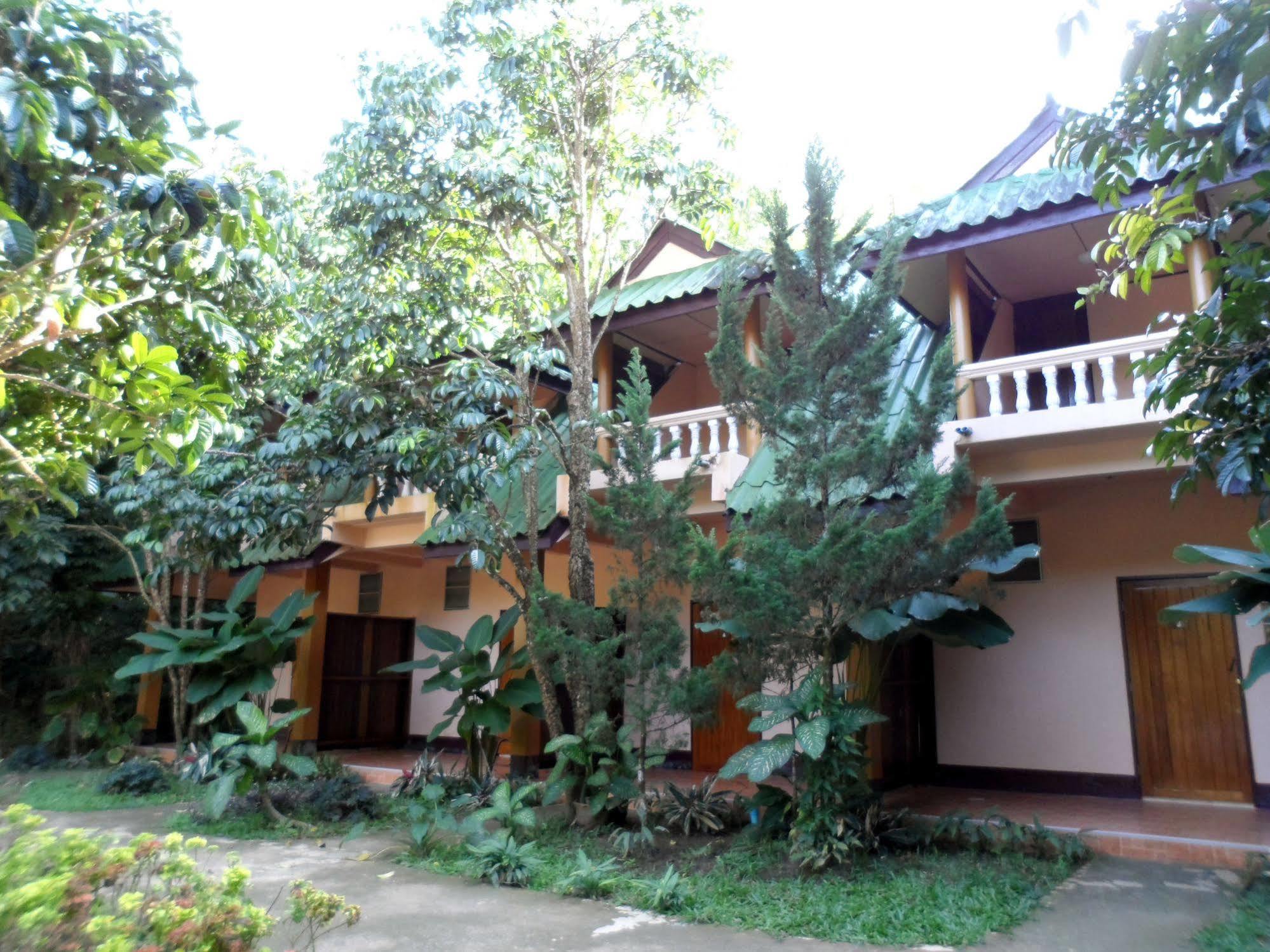Khunnam Rimtarn Resort Mae Sai Exteriör bild